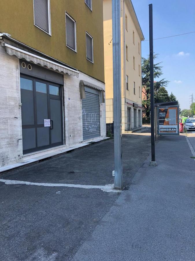 Monolocale Arredato Con Una Camera Lejlighed Parma Eksteriør billede